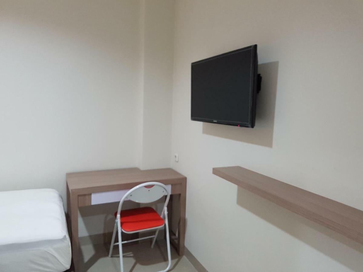 ג'קרטה Ethan Hotel Kelapa Gading מראה חיצוני תמונה