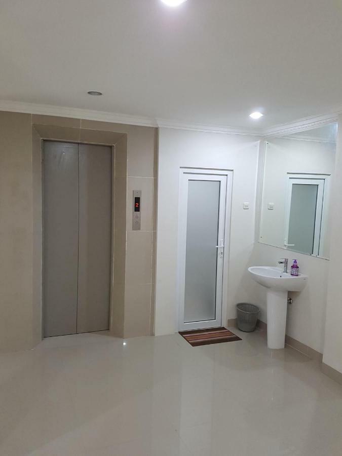 ג'קרטה Ethan Hotel Kelapa Gading מראה חיצוני תמונה